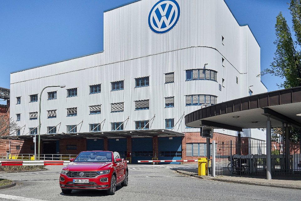 Ξεκίνησε η παραγωγή του νέου VW T-Roc Cabriolet