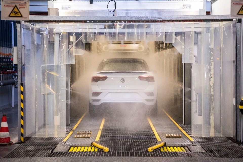 Ξεκίνησε η παραγωγή του νέου VW T-Roc Cabriolet