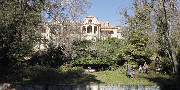 Τα ανάκτορα στο Τατόι
