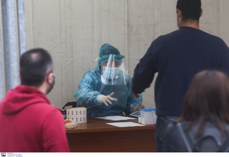 κορωνοϊός Ιπποκράτειο ουρές