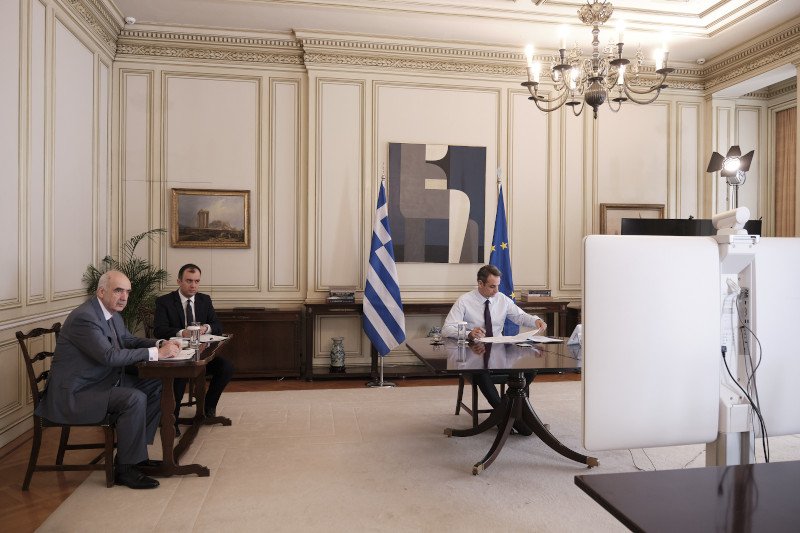Από το Μέγαρο Μαξίμου ο πρωθυπουργός συμμετείχε στην τηλεδιάσκεψη Κορυφής του Ευρωπαϊκού Λαϊκού Κόμματος