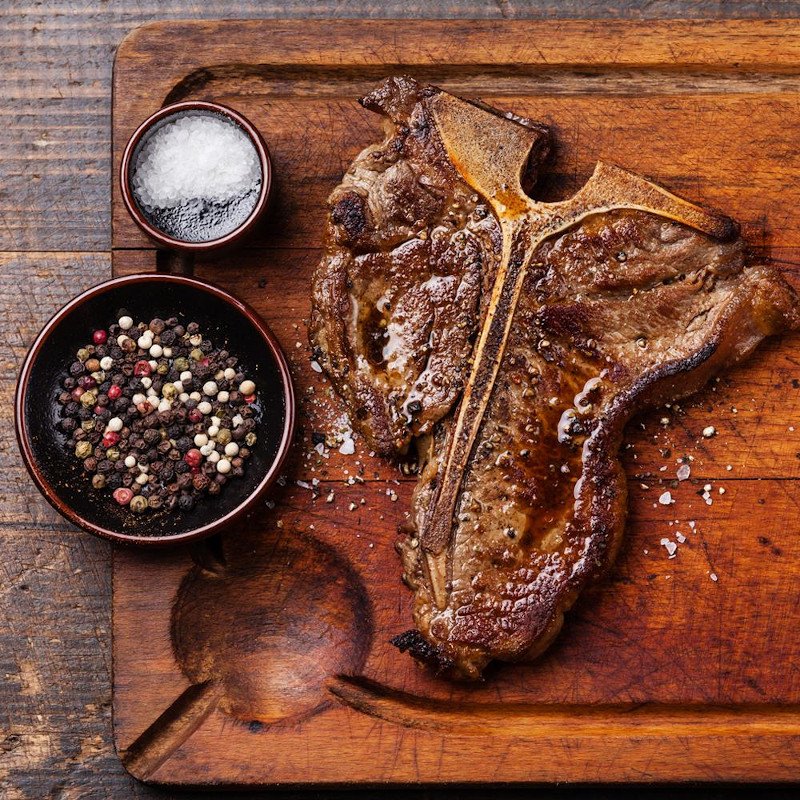 Λαχταριστική, ζουμερή και τέλεια ψημένη η T-Bone Piemontese Fassona /Φωτογραφία: Facebook Telemachos Kifisia