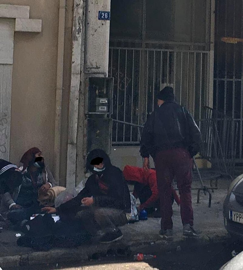 τοξικομανείς