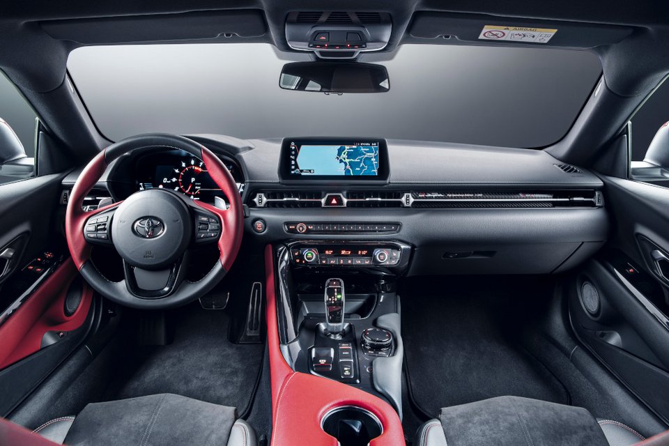 Η Τoyota Supra αποκτά και 2λίτρο τούρμπο μοτέρ 258 ίππων
