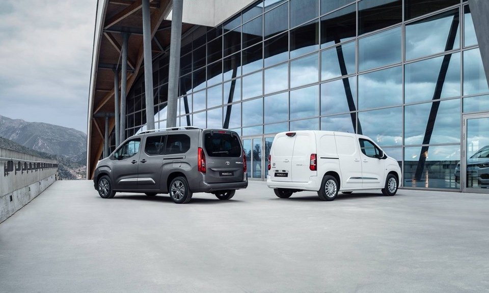 Το Toyota Proace City μοιράζεται αρκετά κοινά σημεία με τα αντίστοιχα Peugeot Partner, Citroën Berlingo και Opel Combo