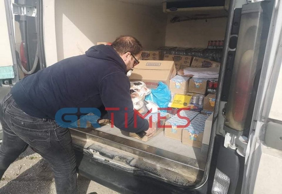 βαν με τροφιμα