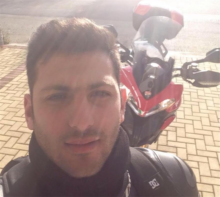 Ο Υποσμηναγός (Ι) Εμμανουήλ Γαρεφαλακης