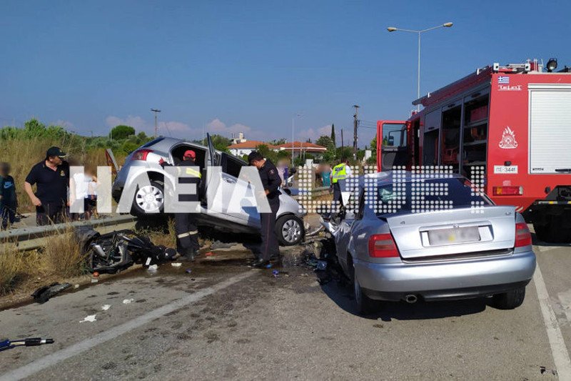 Σφοδρή σύγκρουση δύο αυτοκινήτων στον Πύργο / Φωτογραφία: ilialive.gr