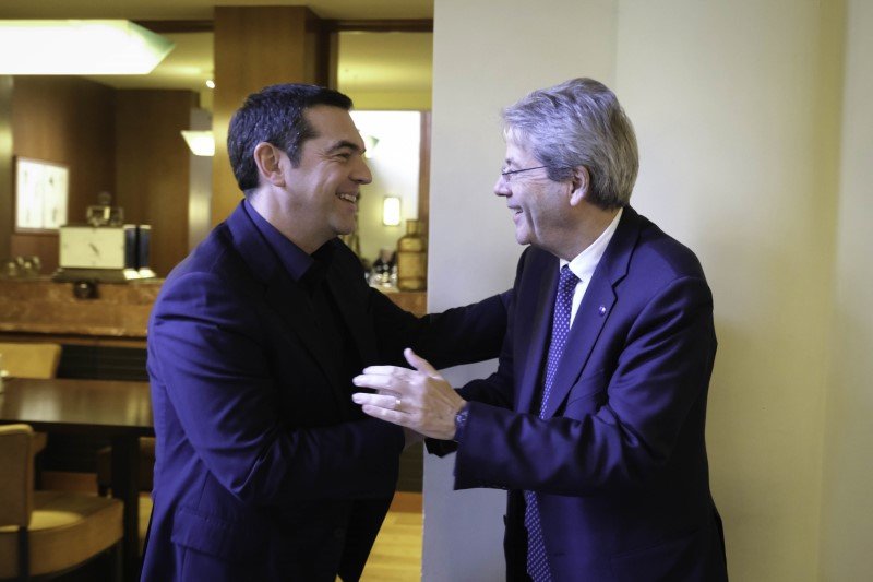 Πάολο Τζεντιλόνι και Αλέξης Τσίπρας -Φωτογραφία: Γ.Τ ΣΥΡΙΖΑ / ANDREA BONETI