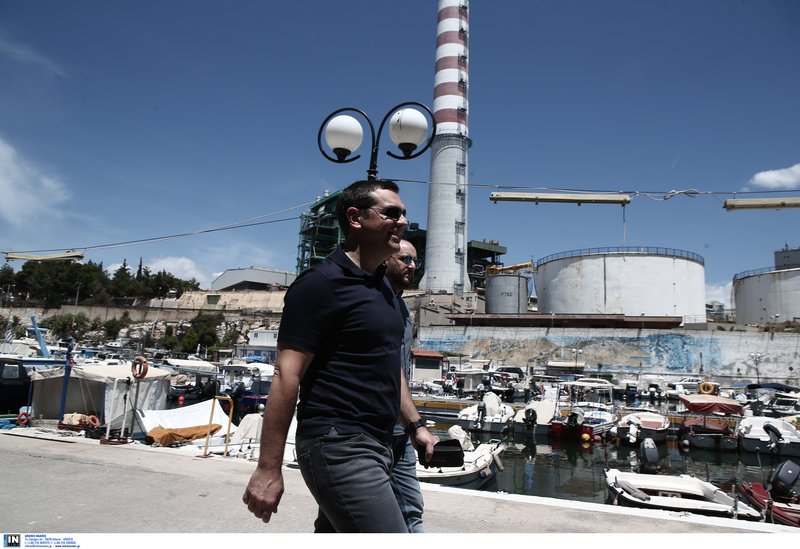Ο Αλέξης Τσίπρας στο Κερατσίνι