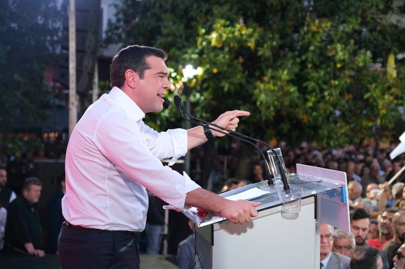 Ο Αλέξης Τσίπρας μιλά στη Λάρισα