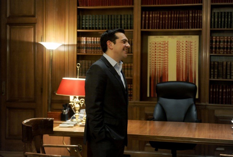 Πίνακα του Κωνσταντίνου Ξενάκη είχε ο Αλέξης Τσίπρας ως πρωθυπουργός, στο γραφείο του στο Μαξίμου