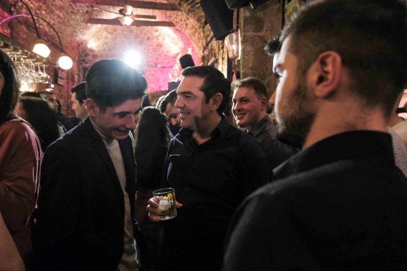 Συζήτηση του Αλέξη Τσίπρα με νέους και νέες των Ιωαννίνων