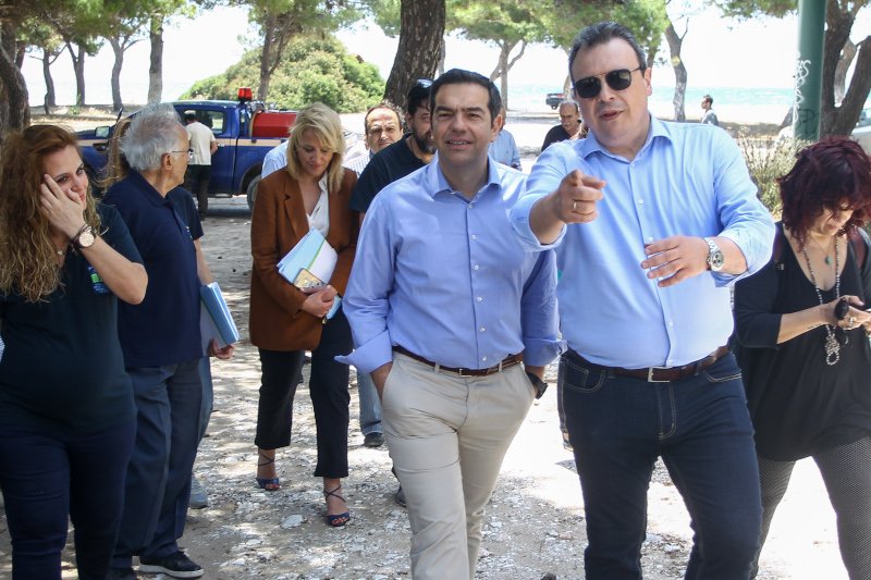 Τσίπρας, Φάμελλος και Δούρου στο Πάρκο Σχινιά Φωτογραφία: EUROKINISSI/ΘΑΝΑΣΗΣ ΔΗΜΟΠΟΥΛΟΣ