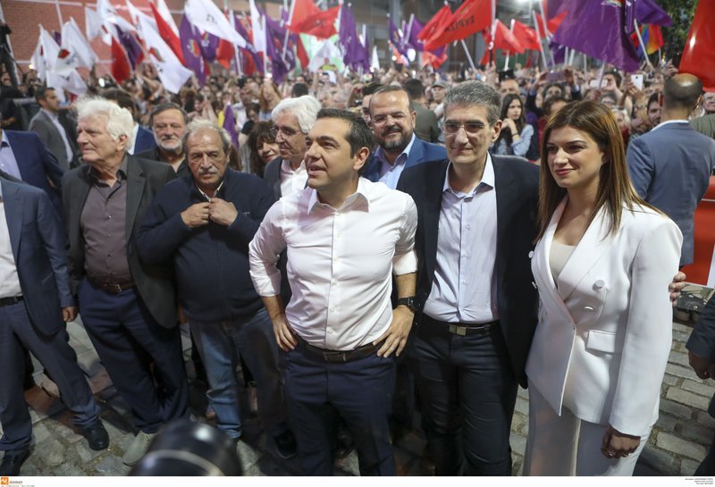 Ο Αλέξης Τσίπρας με Χρ. Γιαννούλη και Κ. Νοτοπούλου