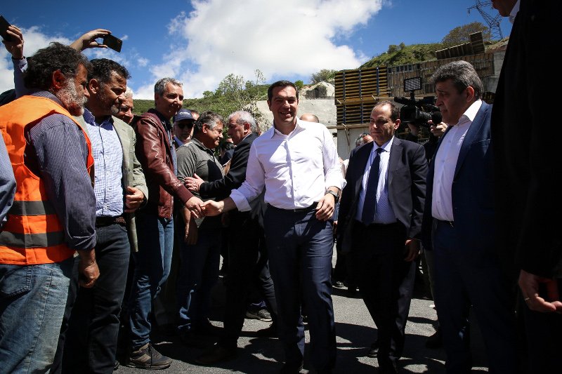 Το οδικό έργο Ηράκλειο-Μεσαρά επιθεώρησε ο Αλέξης Τσίπρας