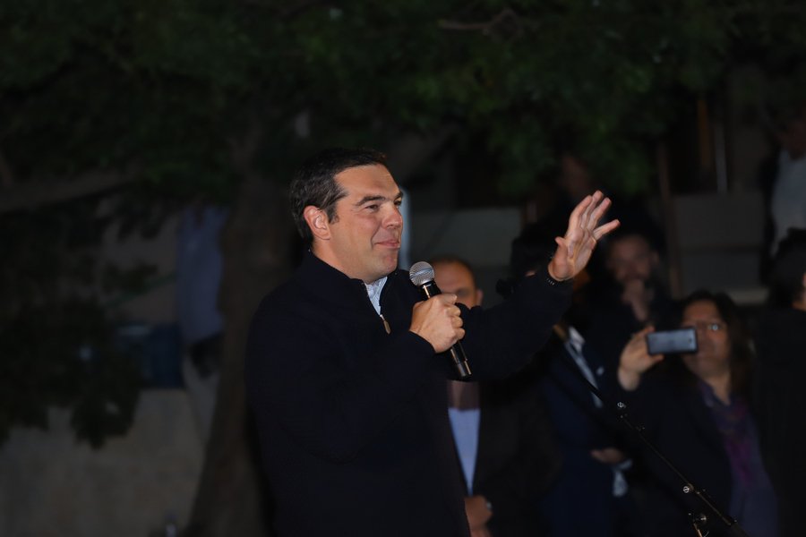 Σφοδρή επίθεση Τσίπρα κατά Μητσοτάκη από την Κρήτη και νέα στήριξη σε Πολάκη