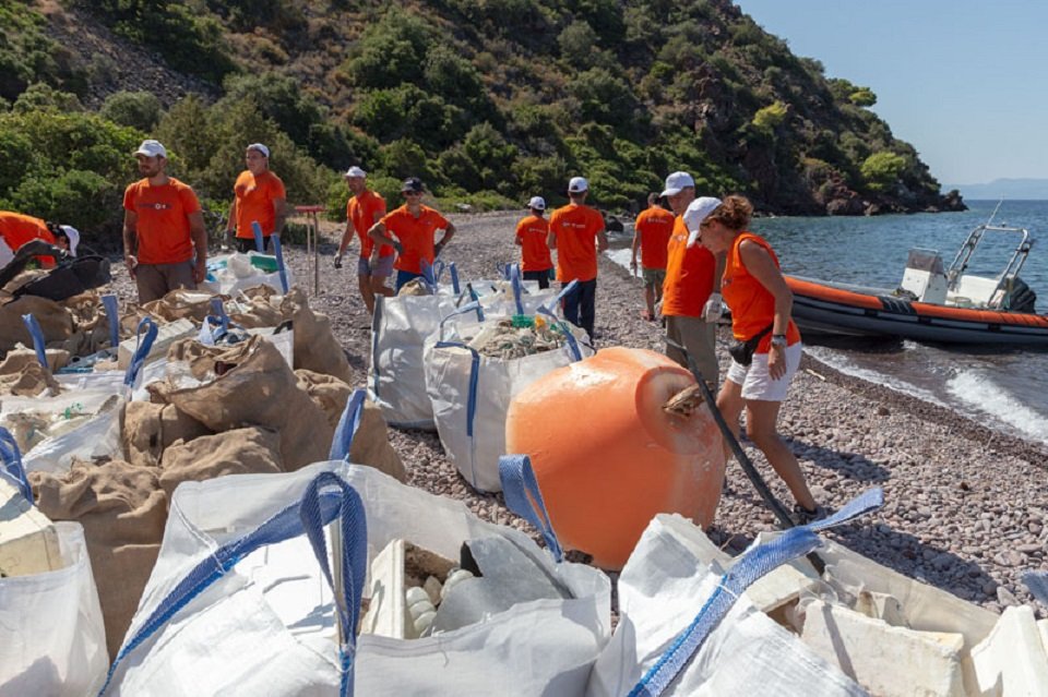 σκουπίδια εθελοντές