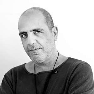 Ο Κώστας Γιαννακίδης