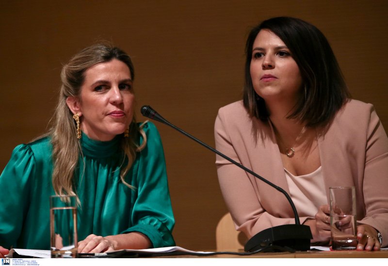 Οι συγγραφείς του βιβλίου Η Τελευταία Μπλόφα Ελένη Βαρβιτσιώτη και Βικτωρία Δενδρινού