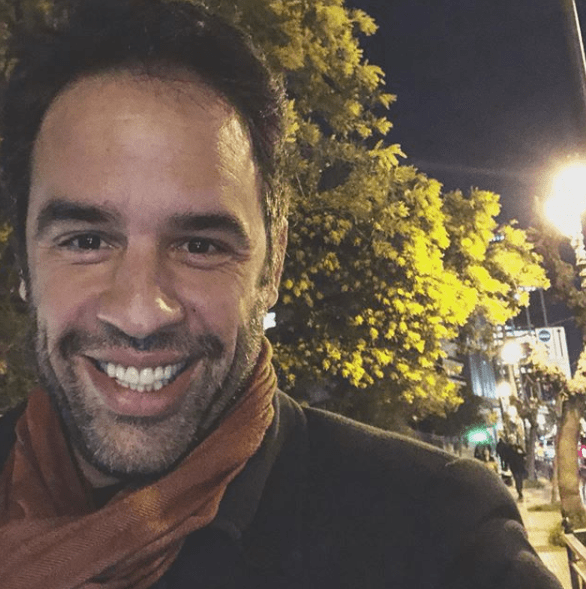 «Η πανδημία μάς προετοίμασε με ένα βεβιασμένο τρόπο για την επόμενη μέρα των οπτικοακουστικών φεστιβάλ» λέει στο iefimerida o κύριος Καραμητσάνης.