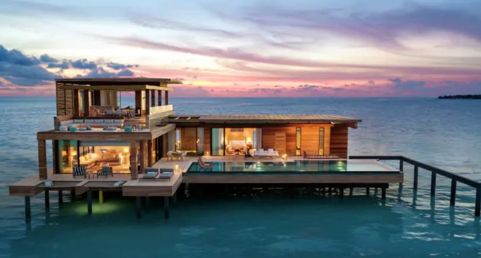 βίλα πάνω στο νερό