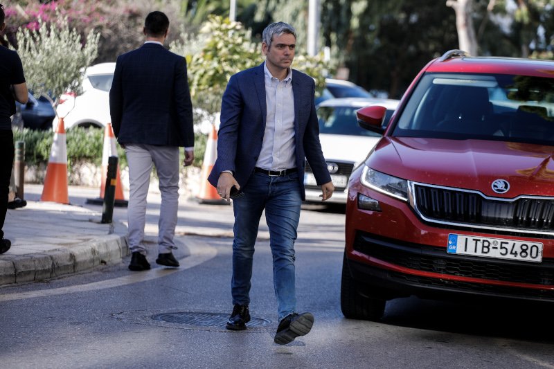 Κώστας Καραγκούνης