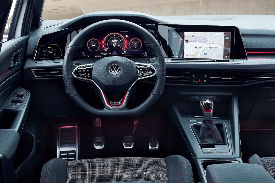 Στα τέλη Οκτωβρίου το λανσάρισμα του VW Golf GTI