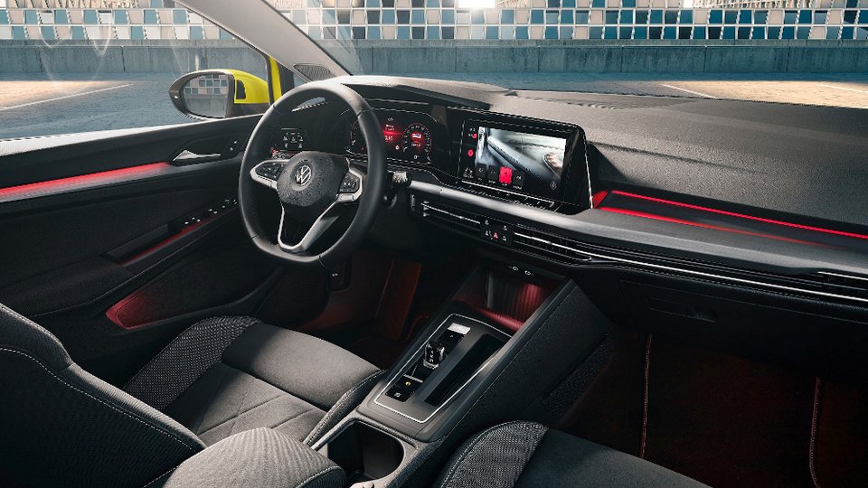 Αυτό είναι το νέο VW Golf