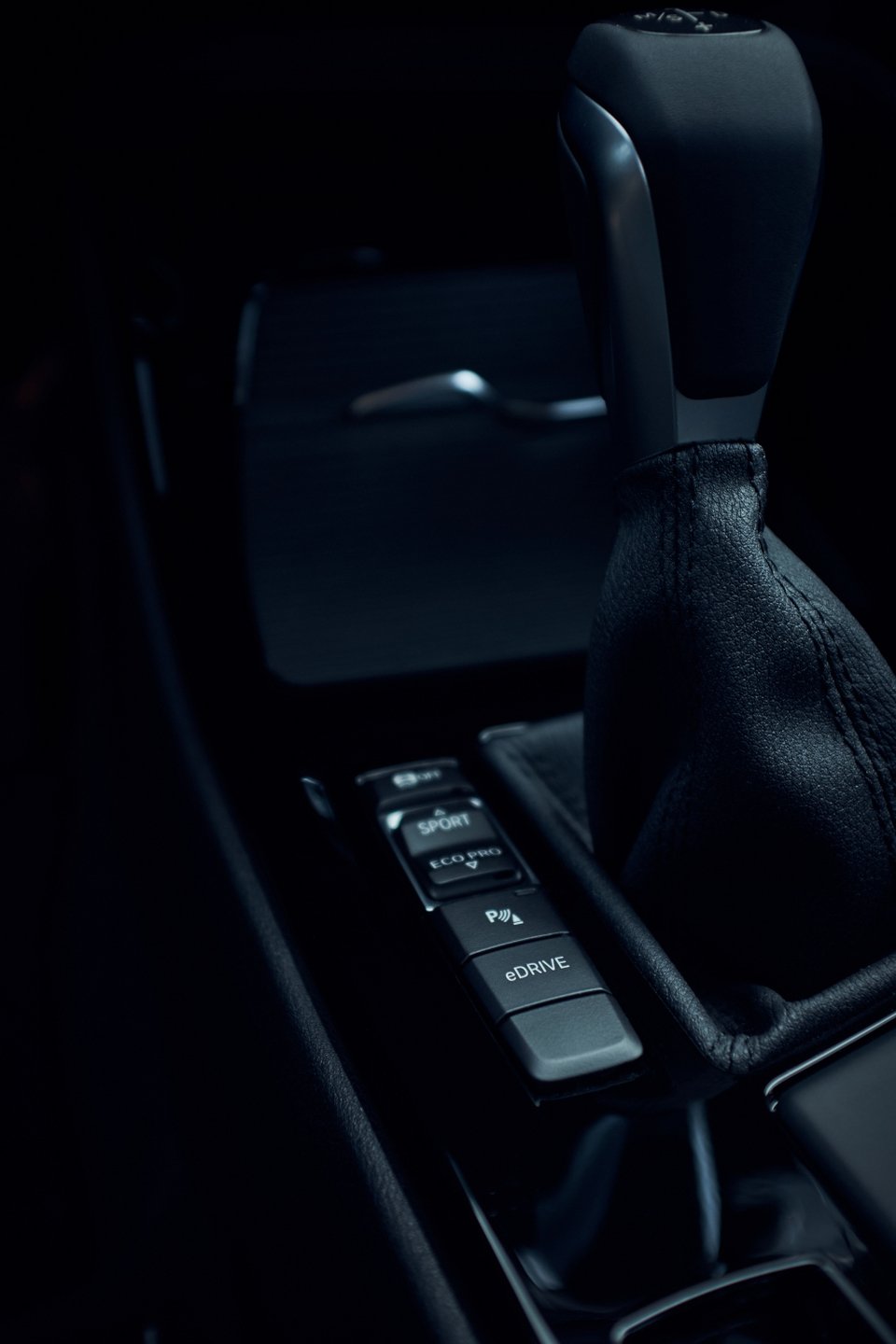 H BMW λανσάρει τις plug in υβριδικές Χ1 και Χ2