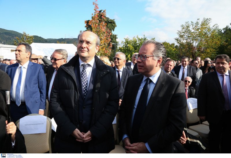 Κωστής Χατζηδάκης και Γιώργος Κουμουτσάκος