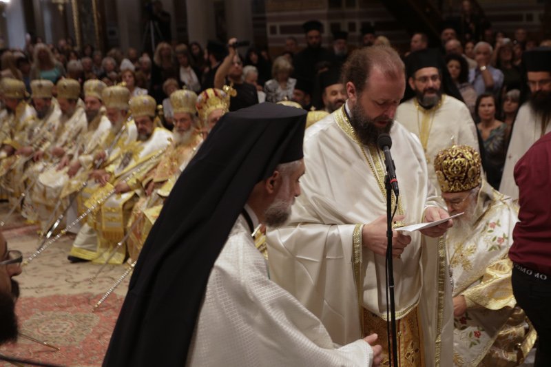 χειροτονια
