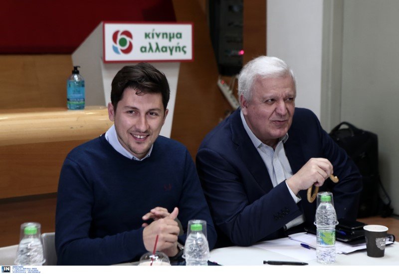 Παύλος Χρηστίδης και Χρ. Πρωτόπαππας στο Πολιτικό συμβούλιο του ΚΙΝΑΛ -Φωτογραφία: Intimenews/ΤΖΑΜΑΡΟΣ ΠΑΝΑΓΙΩΤΗΣ