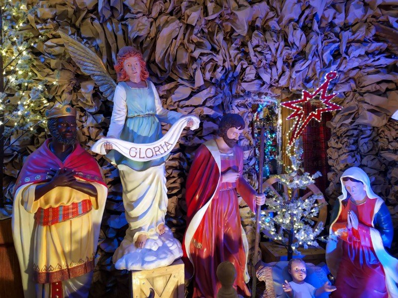 Χριστουγεννιάτικος στολισμός στην περιοχή Ψυρρή - Φωτογραφία: EUROKINISSI/ΔΗΜΗΤΡΟΠΟΥΛΟΣ ΣΩΤΗΡΗΣ