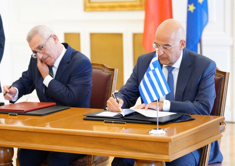 Ο Νίκος Δένδιας με τον υπουργό Εξωτερικών της Μάλτας