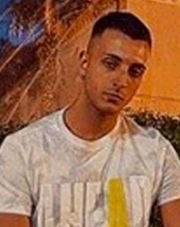 Πηγή: «Daily Mail». O 21χρονος ύποπτος Alessandro Zuccaro