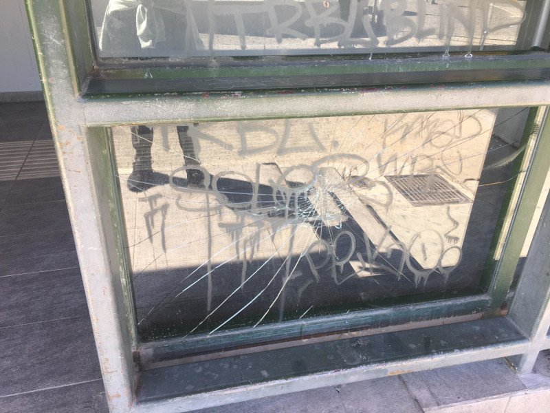 ζημιές στον σταθμό Θησείο
