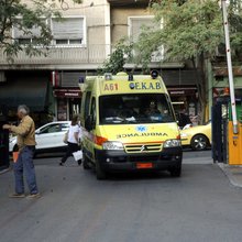 Ασθενοφόρο στον Ευαγγελισμό 