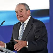 Ο πρώην πρωθυπουργός Κώστας Καραμανλής