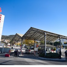 Στη ΜΕΘ παραμένει η 20χρονη με μηνιγγίτιδα: Λαμβάνει πολύ ισχυρή αντιβίωση -Ικανοποιητική η λειτουργία της καρδιάς της