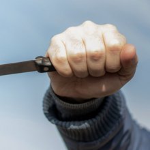 Μαχαίρι Επίθεση