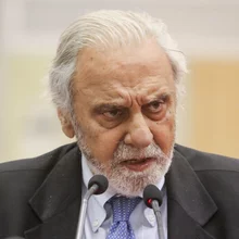 Ο Κωνσταντίνος Τσουκαλάς