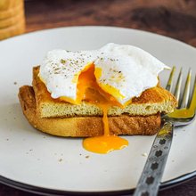 Πώς θα φτιάξετε τέλεια αυγά ποσέ