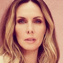 Εβελίνα Παπούλια