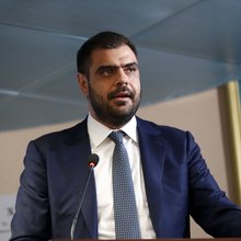 Ο Παύλος Μαρινάκης σε ομιλία του σε εκδήλωση