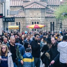 Ανοιχτά σήμερα τα μαγαζιά