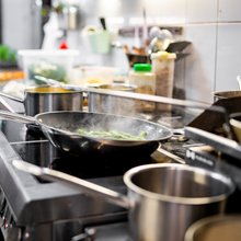 Τηγάνι στην κουζίνα