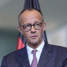 O Φρίντριχ Μέρτς