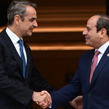 PM Mitsotakis speaks with Egyptian President El-Sisi by phone