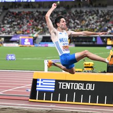Ο Μίλτος Τεντόγλου 